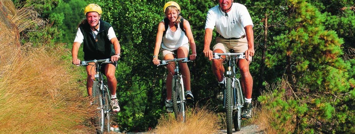 Famille à vélo, voyage à vélo aux Pays Baltes