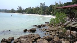 Vue sur plage et mer au Cambodge, Asie