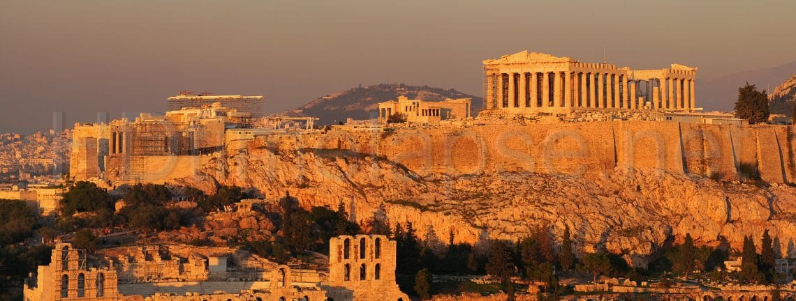 Vue sur l'acropole d'Athènes au coucher du soleil, Grèce, patrimoine