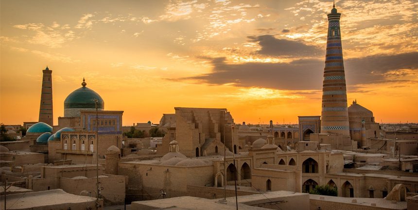 Architecture orientale, patrimoine culturel, coupoles bleues, Ouzbékistan, Moyen Orient, Asie Centrale, coucher du soleil