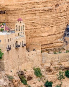 Vue sur monastere en Israel