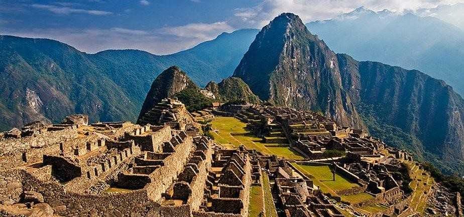 Vue sur Machu Picchu, la ville perdue des Incas, au Pérou