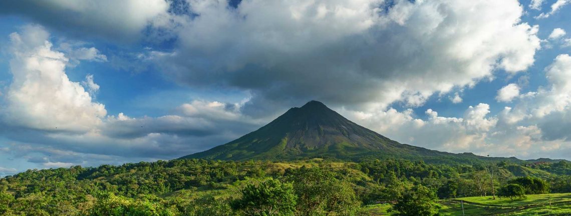 Panorama du volcan à Costa Rica